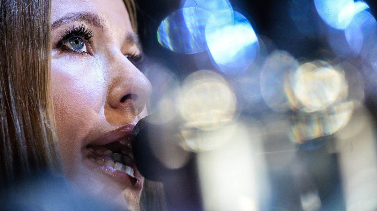 Putinova rivalka nebo spojenkyně? Dcera politického prominenta jde do boje o Kreml