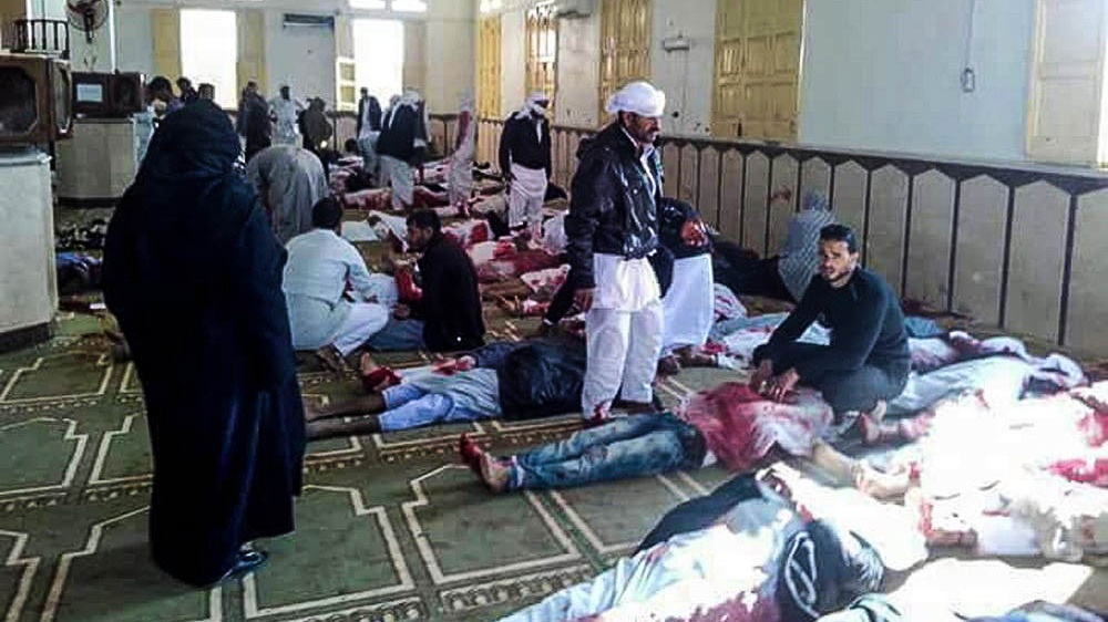 Nejkrvavější útok v historii Egypta: Teroristé zavraždili přes 300 lidí