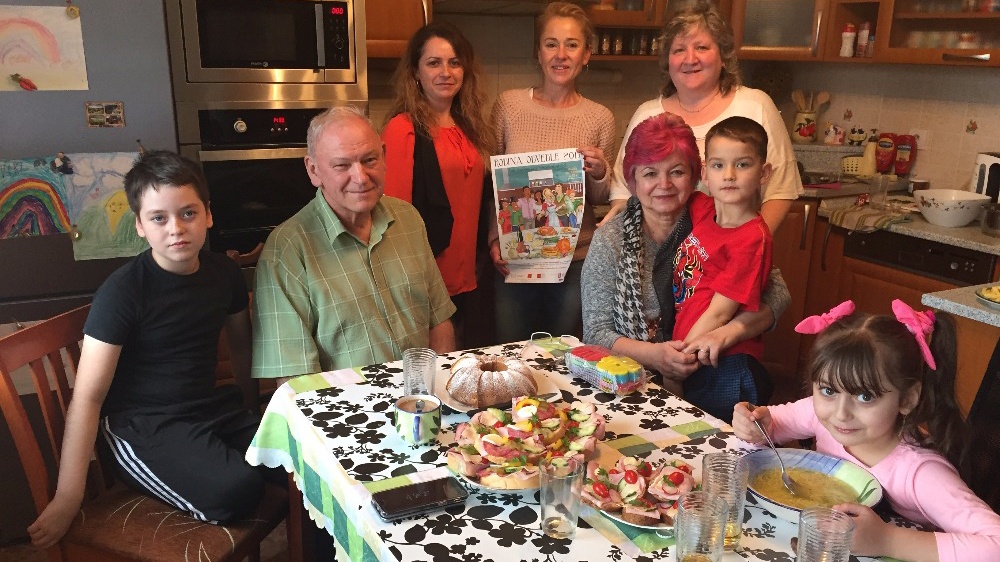 Slovo 21, z. s. opět zorganizovala tak trochu netradiční nedělní oběd v rámci projektu Rodina odvedle