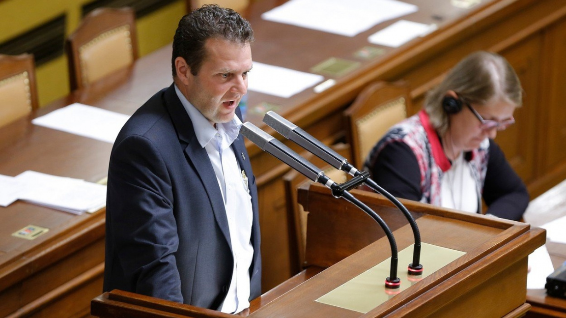Babiš vyhověl Horáčkovi. Ondráček do čela komise pro GIBS nepatří, vzkázal komunistům
