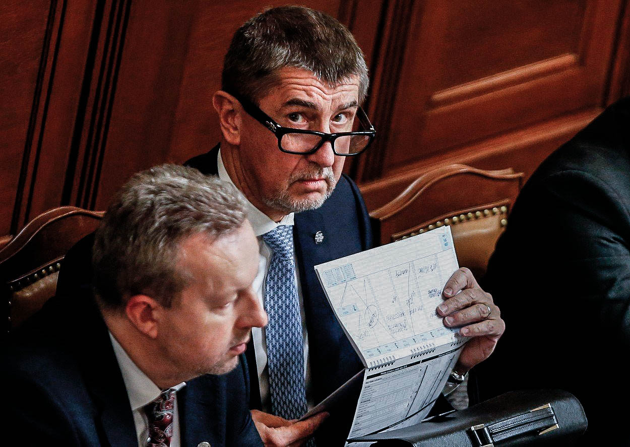 Babišovy plány černé na bílém a předčasné volby