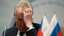 Důvěra v poslance i prezidenta roste, nejvíc lidé věří starostům