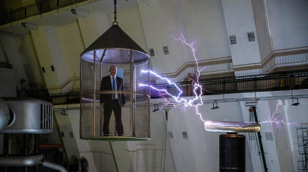 Komentář: Vysoké umění oslovit voliče klipem