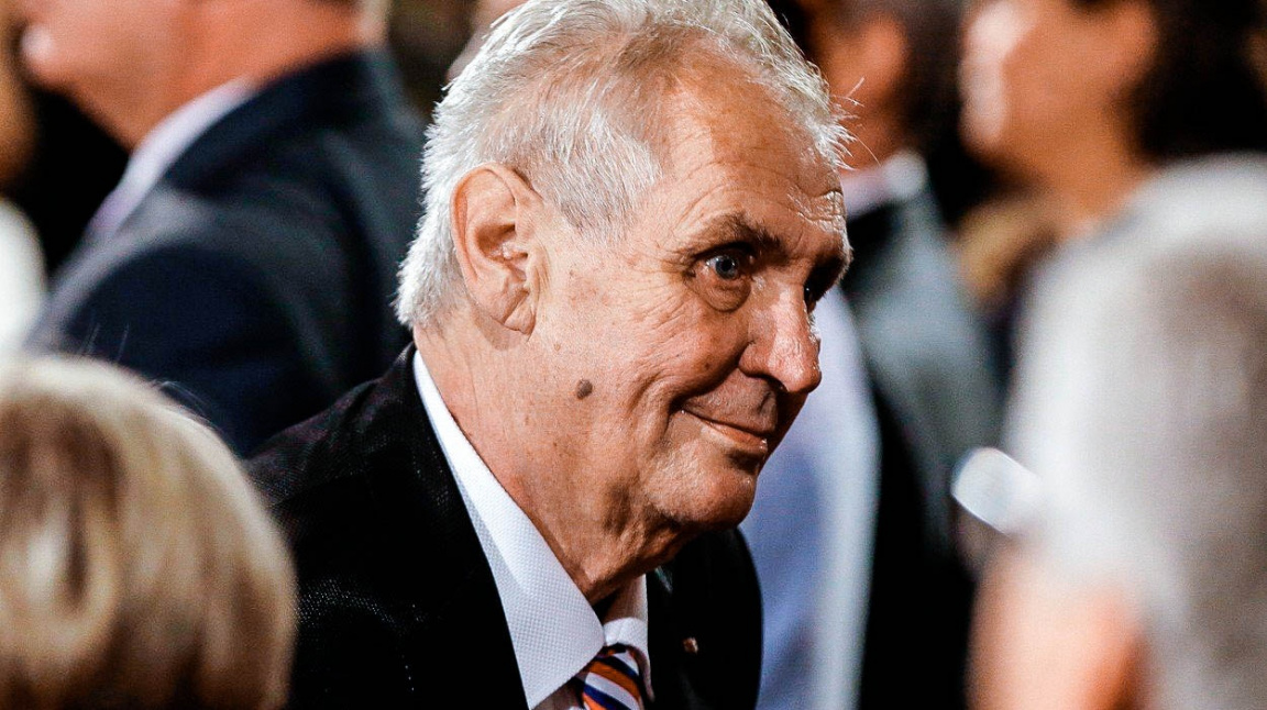 Verdikt lékařů: Zeman je fit, funkci zvládá