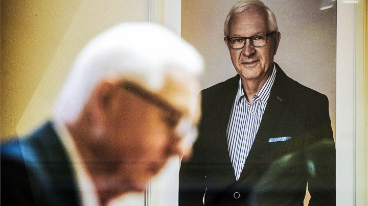 Trnitá cesta na Hrad: Stačí se chovat slušně a důstojně?