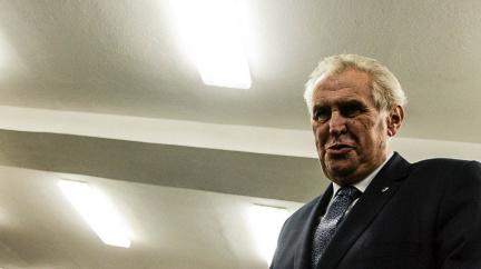Komentář: Dojede Miloš Zeman na taktiku, se kterou vyhrával?