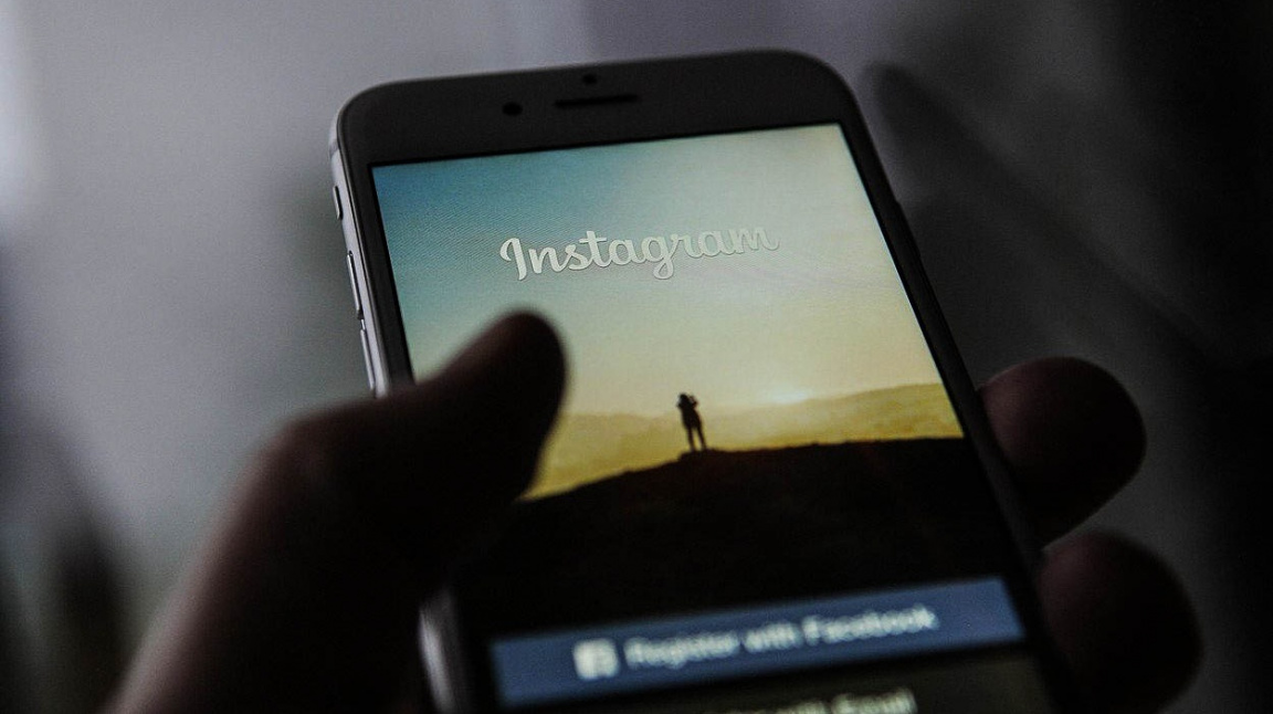Nenávist musí pryč! Výhrůžky ze sociálních sítí mizí, přitvrdí i Instagram