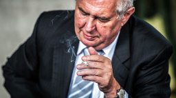 Komentář: Zeman uhájil Mordor. To bude pokouřeníčko!