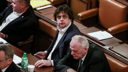 Odpověď na výroky o Letech: Rozner a Okamura čelí trestnímu oznámení