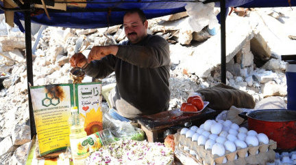 Doufali v ráj, místo toho se jim stýská po domově. Uprchlíci se vrací do Sýrie