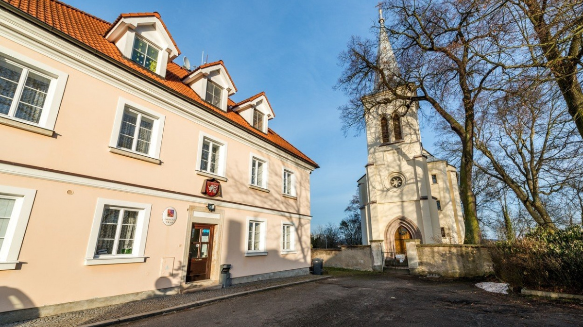 Obcím hrozí kolaps, apelují lidovci. Chystá se úleva