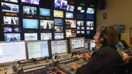 Milion zpráv každý den. Česká soukromá 'zpravodajská služba' pracuje globálně