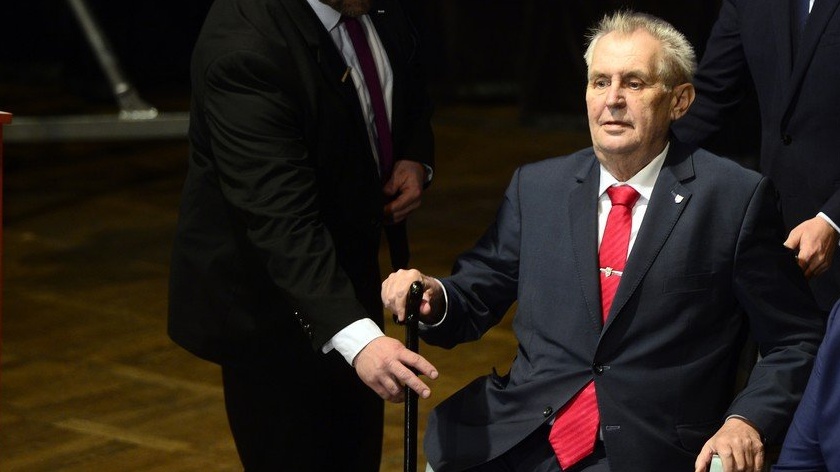 Strach vítězí. A Miloš Zeman taky