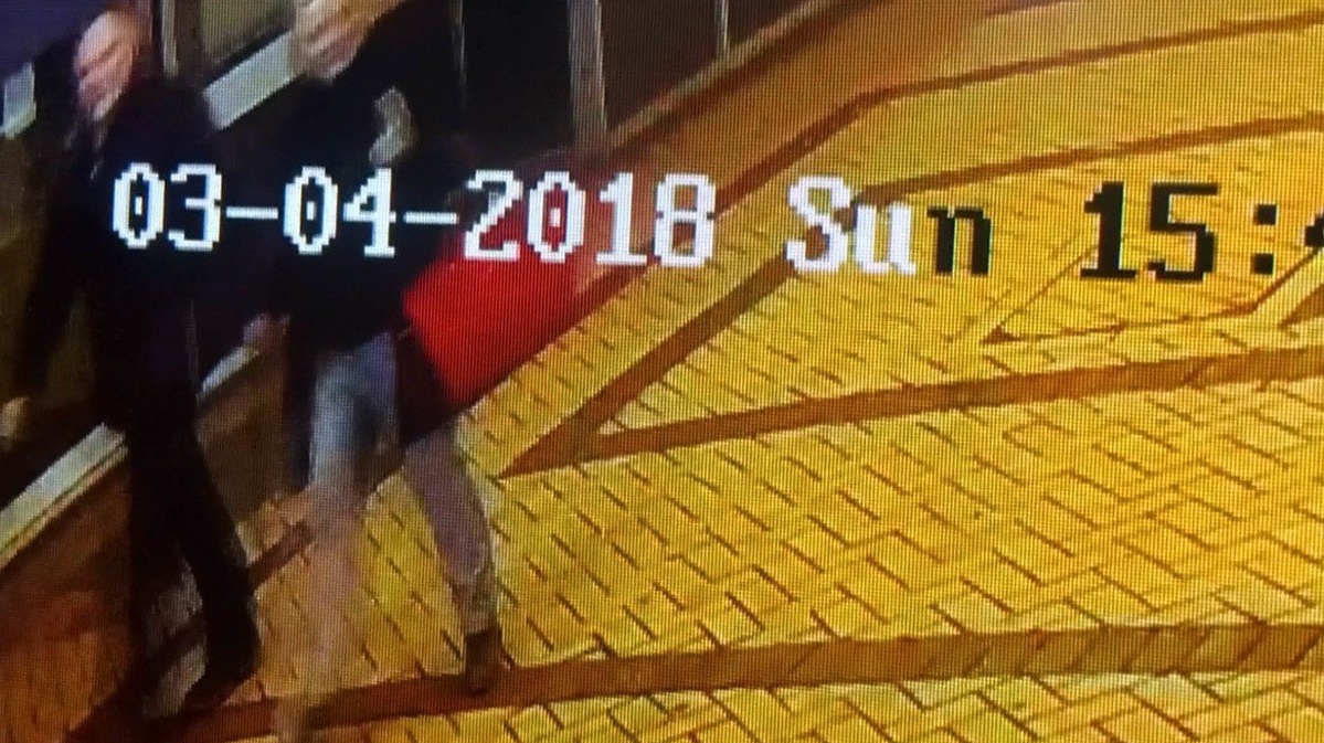 Bývalého agenta otrávili sovětským jedem. Jak se dostal do Británie?