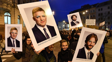 Aktualizováno: Slováci vyhlíží předčasné volby, italský podnikatel je znovu v cele