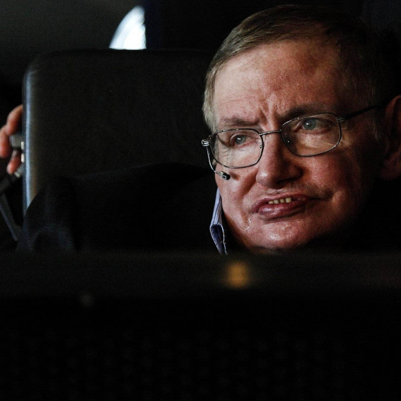 Zemřel Stephen Hawking, jedna z největších vědeckých celebrit v dějinách