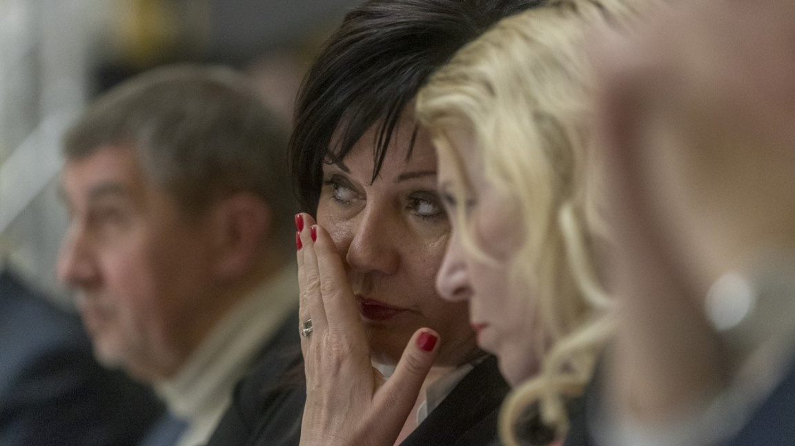 Piráti soptí, mlčenlivost advokátů nebude prolomena