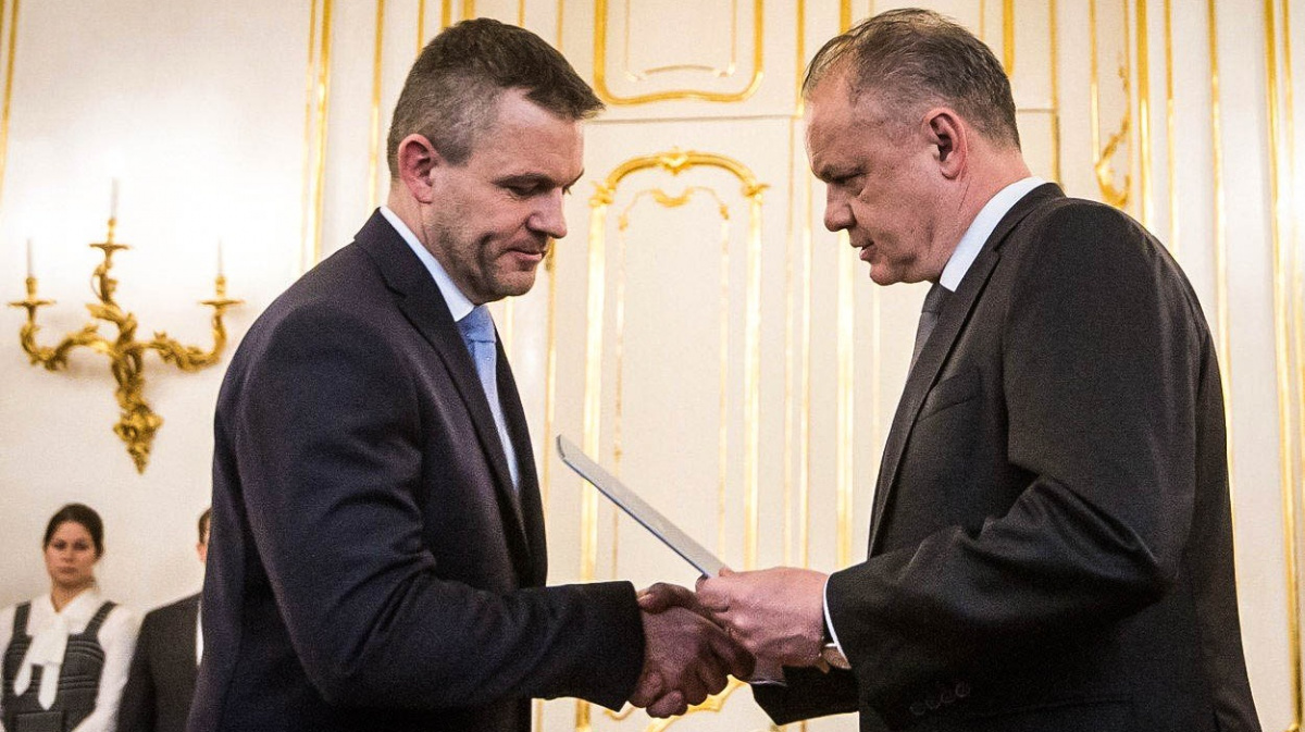 Kiska jmenoval novou vládu a apeloval na ministry