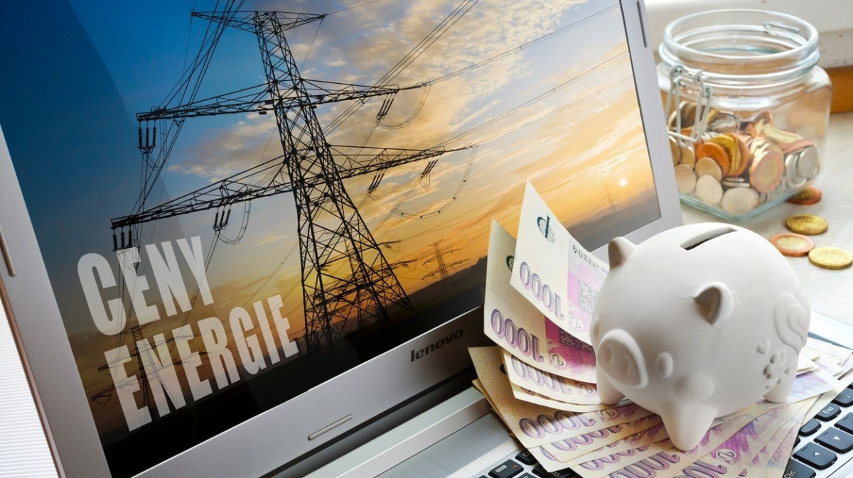 Změnou dodavatele energií mohou domácnosti ušetřit tisíce korun ročně