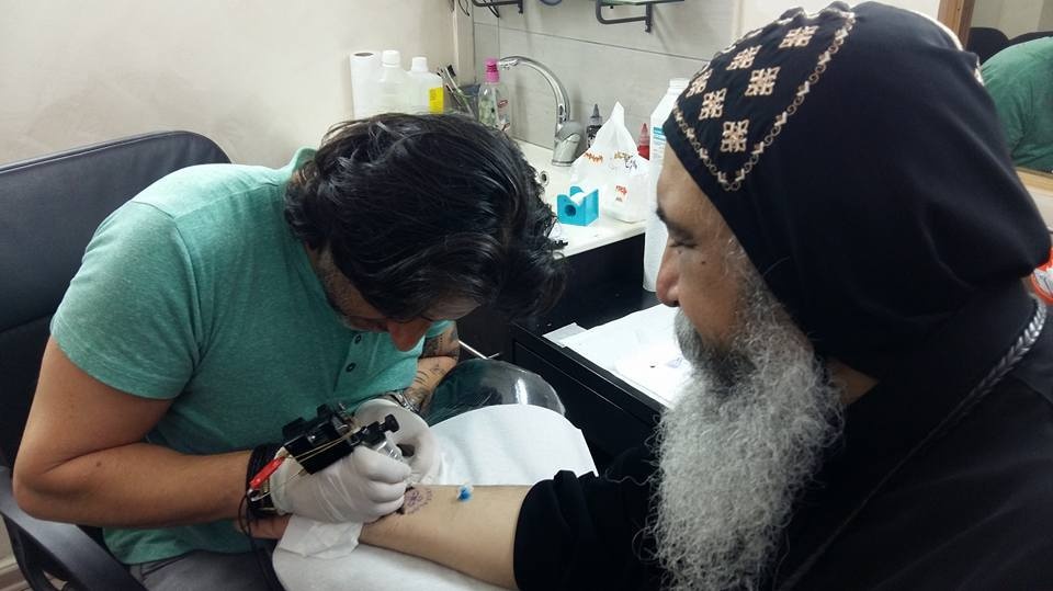 Za jakým tetováním jezdí do Jeruzaléma křesťané z celého světa?