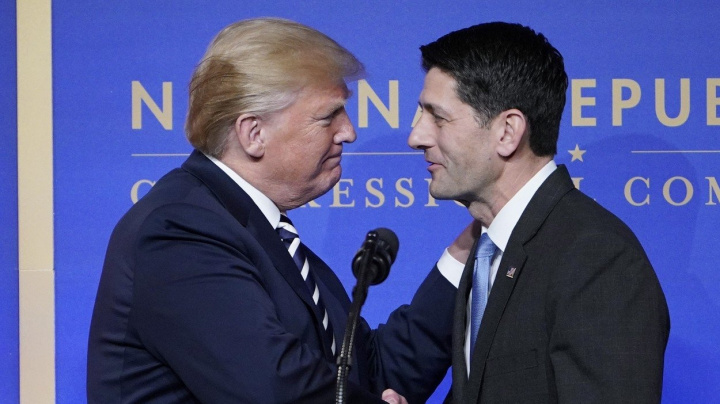 Způsobí Česko pád Donalda Trumpa? Aneb jak se Hrad snaží zamést stopy