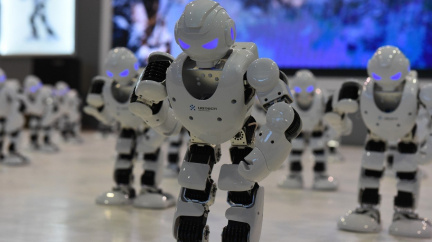 Evropská unie plánuje robotům udělit práva. Jen to ne, křičí experti