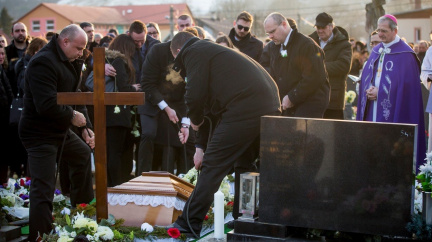 Slovenská policie si s vraždou novináře neví rady. Žádá o pomoc veřejnost
