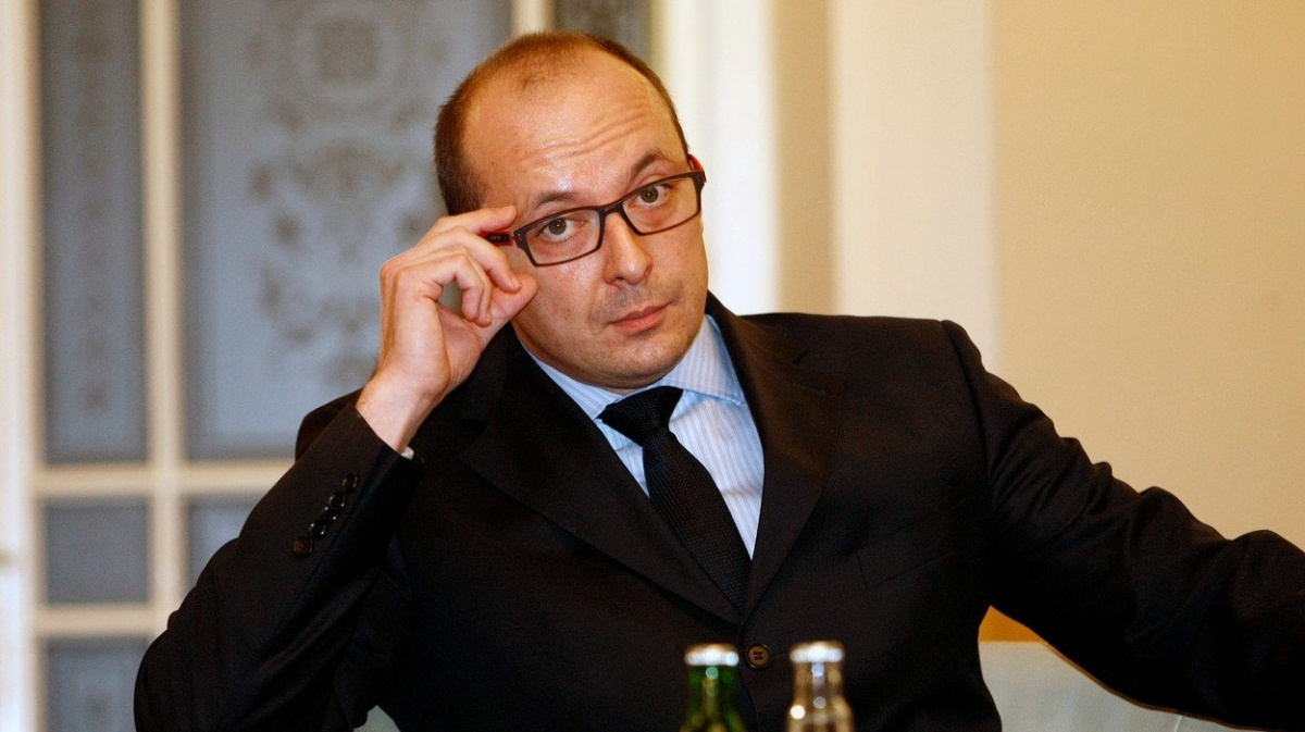 Starostové si před volbami pokryli záda. Mohou utajit část majetku