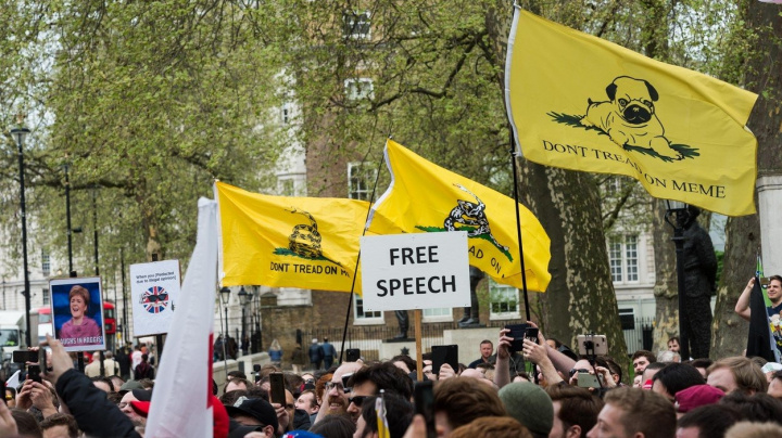 Sieg heil, mopslíku...