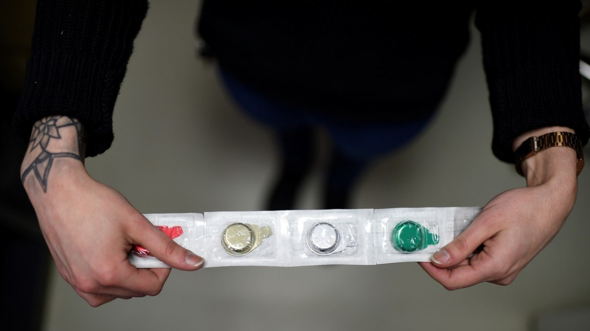 Nejbohatší země EU je plná narkomanů. Drogu mohou užívat ve speciálních centrech