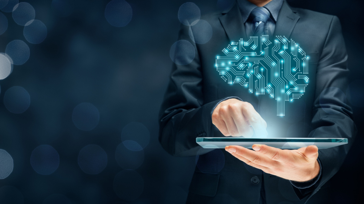 Kontroverzní 'vylepšení': Mozky čínských zaměstnanců kontrolují čipy