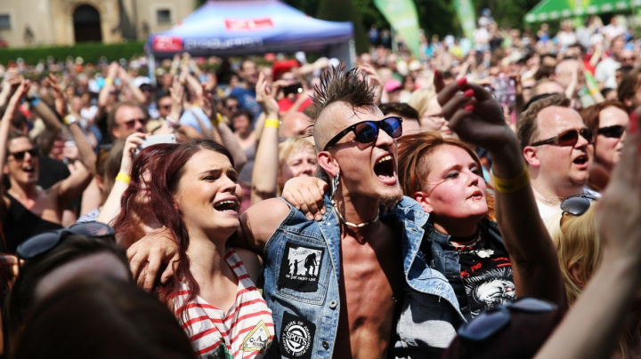 Mezi ploty: Když se chráněné prostředí změní v nepřátelské