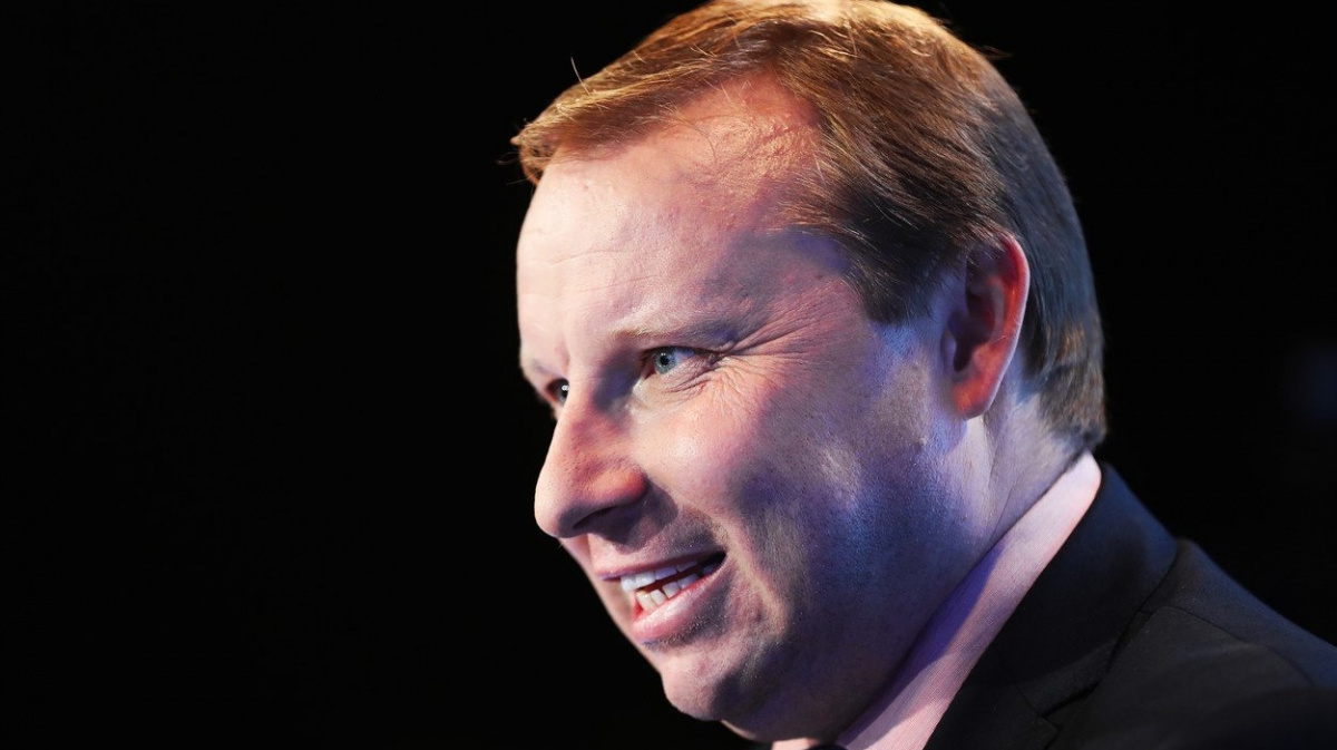 Podporovatel migrace do vlády nepatří, tvrdí Zeman po schůzce s Pochem