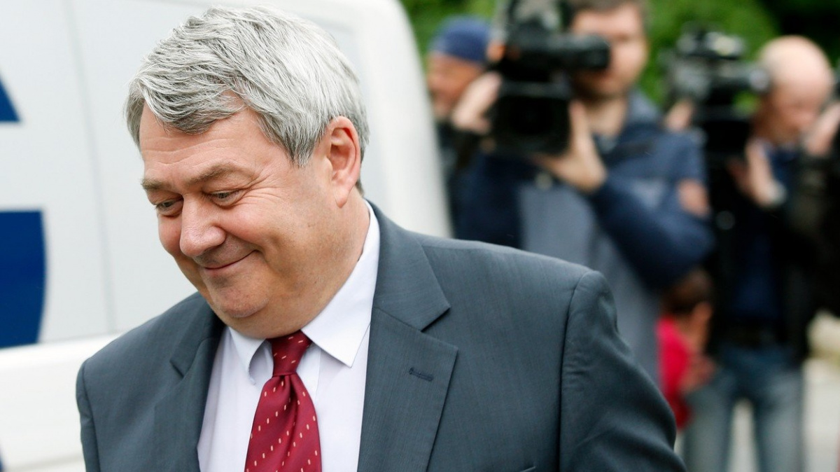 Komunisté podpoří vládu ANO a ČSSD. Stáhli Česko na politické dno, míní Fiala