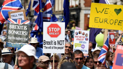 Na nové referendum o brexitu zapomeňte, vzkázal Britům mluvčí Mayové