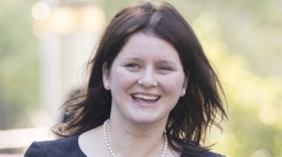 Komentář: Vysmátá ministryně nám věší bulíky na nosy