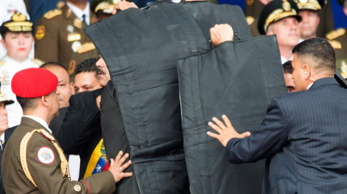 Útok, nebo lež? Venezuelský prezident se prý stal terčem pokusu o atentát