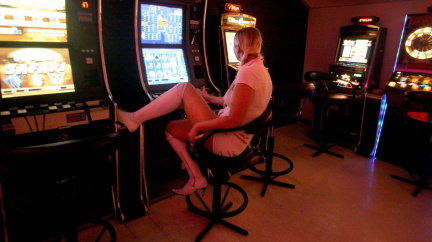 Prostitutky z pohraničí lákají Němce na nízké ceny, plní jejich perverzní fantazie