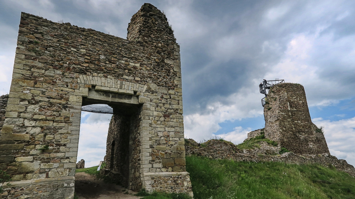 Strážce Železných hor a zámek jako z pohádky