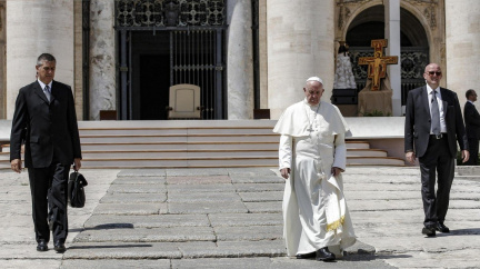 Vatikán se stydí za 70 let 'pennsylvánské hrůzy'. Zneužitých byly stovky dětí