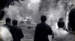 Světová média k srpnové invazi: V Rusku trvají na bratrské pomoci