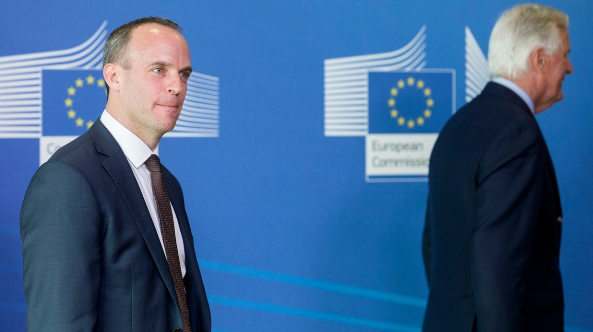 Odchod bez dohody s Bruselem? Britové pilují i tuto variantu