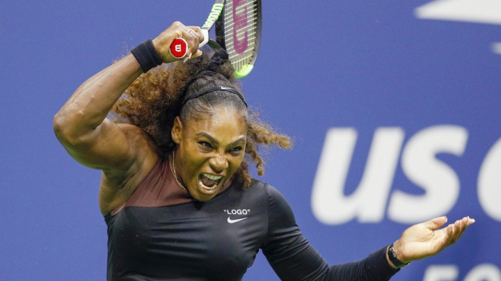 Feministická smeč Sereny Williamsové za práva žen z celého světa