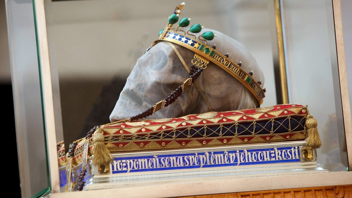 Panovník opředený legendami a zneužitý nacisty