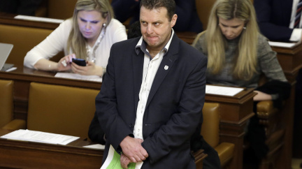 Aktualizováno: "Nevydávejte Ondráčka," doporučil mandátový a imunitní výbor