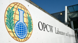 Aktualizováno: Nizozemsko viní Rusy z útoku na Organizaci pro zákaz chemických zbraní. Vyhostilo několik agentů