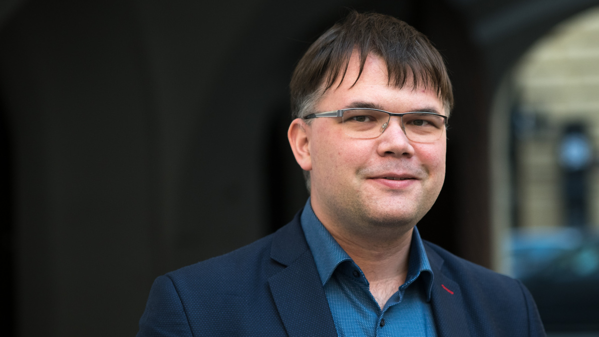 Běžný politický boj, hodnotí situaci v ČSSD Špidlův zástupce