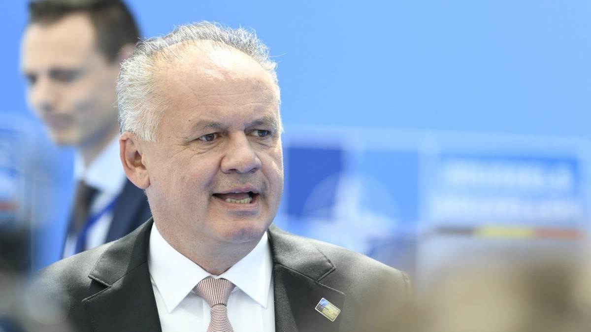 Kiska prohrál soud o pozemek, podle soudce by měl složit funkci a zmizet ze Slovenska
