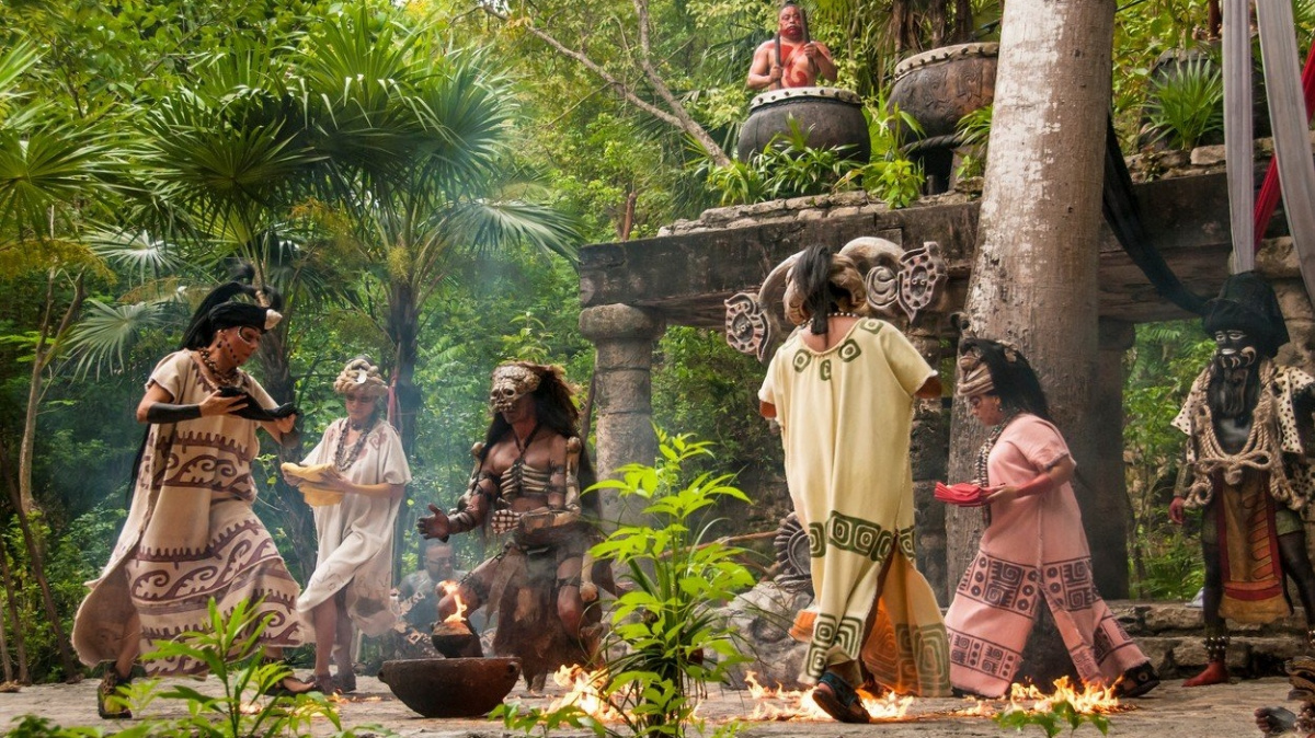 Lidé začali kakao pěstovat o 1500 let dříve a na jiném kontinentu