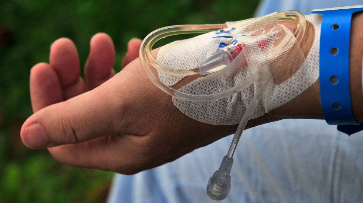 Do nemocnice v Liberci převezli devět lidí s otravou krve. Byli po operacích ve Frýdlantu